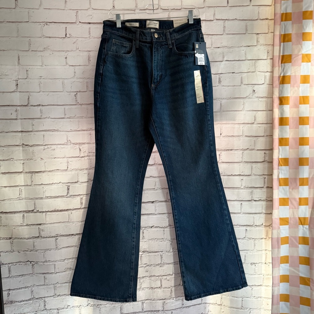 Universal Thread High Rise Flare Jeans - Picture 1 of 6